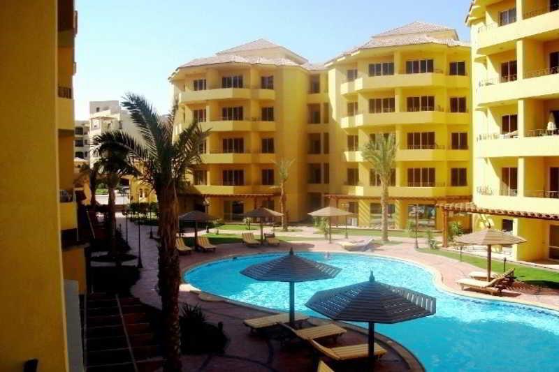 British Resort Apartments Gurdaka Kültér fotó