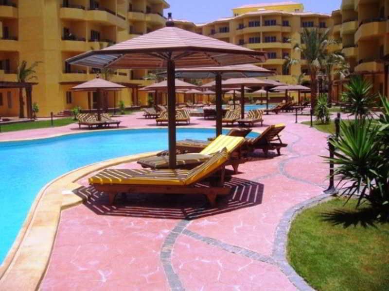 British Resort Apartments Gurdaka Kültér fotó